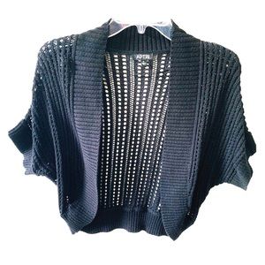 APT 9 Crochet Bolero